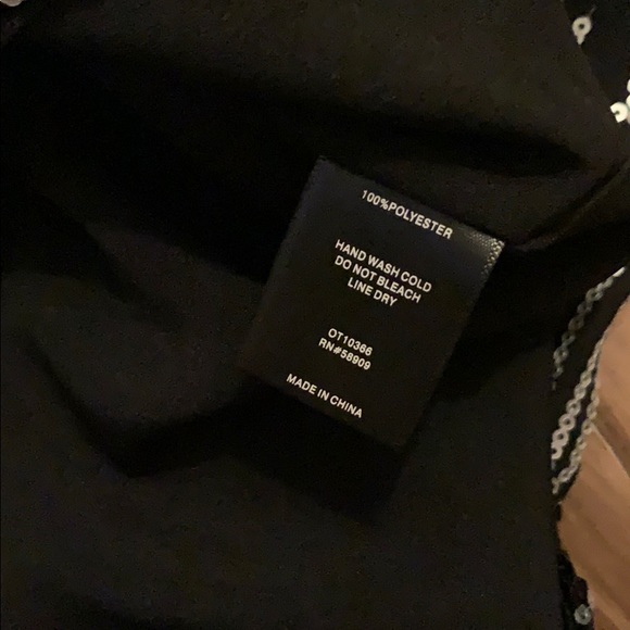 Cremieux sequined v-neck Top - Picture 3 of 8